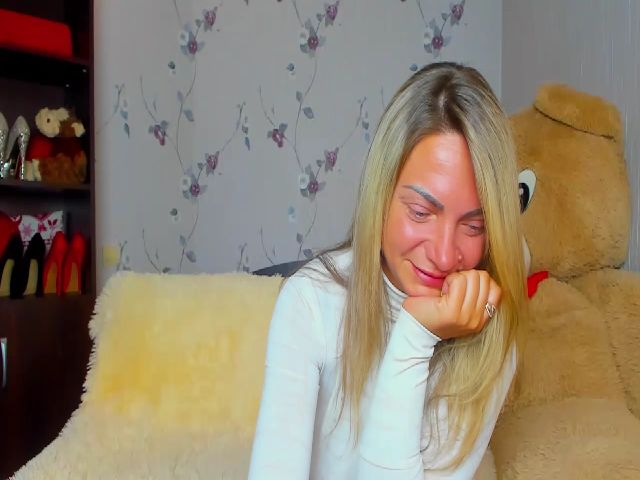 Live sex webcam photo for Alisa_Sims #259065272