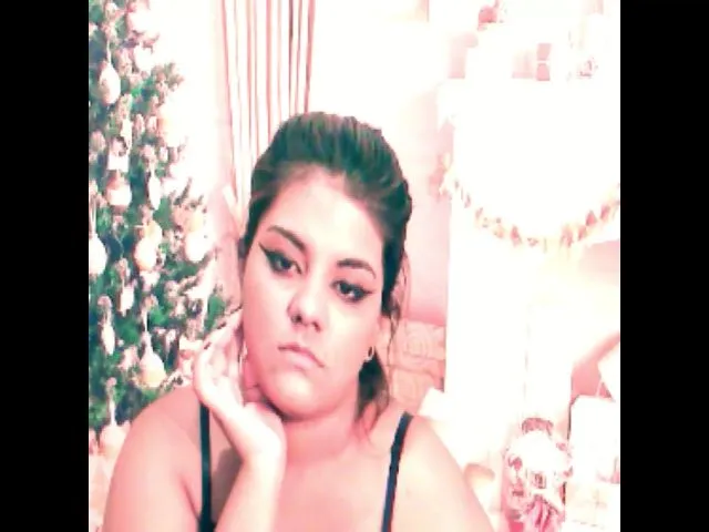 Live sex webcam photo for Sexyindianzn #253620387