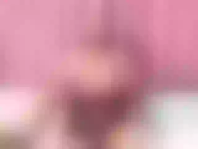 Live sex webcam photo for LustyDesirex #255661357