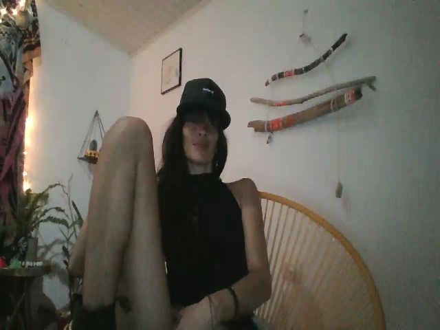 Live sex webcam photo for HIPPIE_JEWELL #255255686