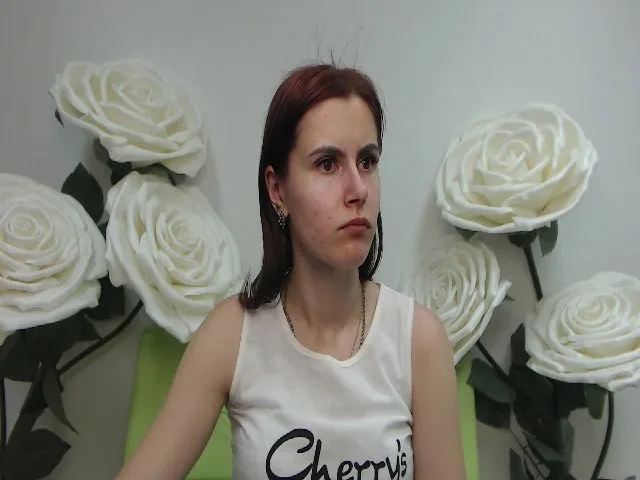 Live sex webcam photo for MollyTravis #265604765