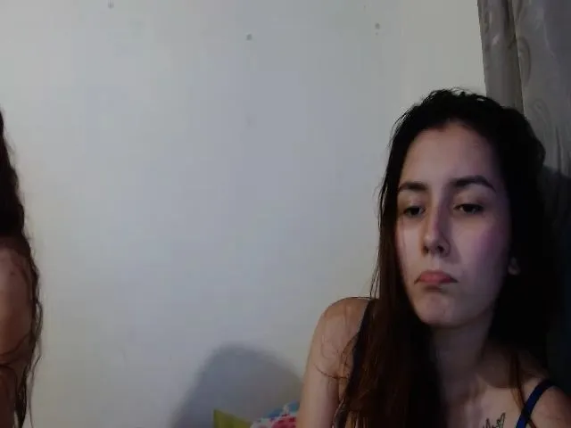 Live sex webcam photo for Sexycloe29 #264693548