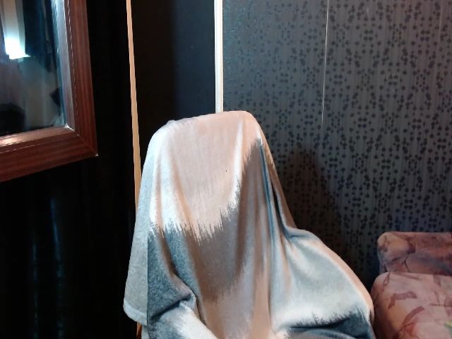 Live sex webcam photo for MissSanjane #262369863