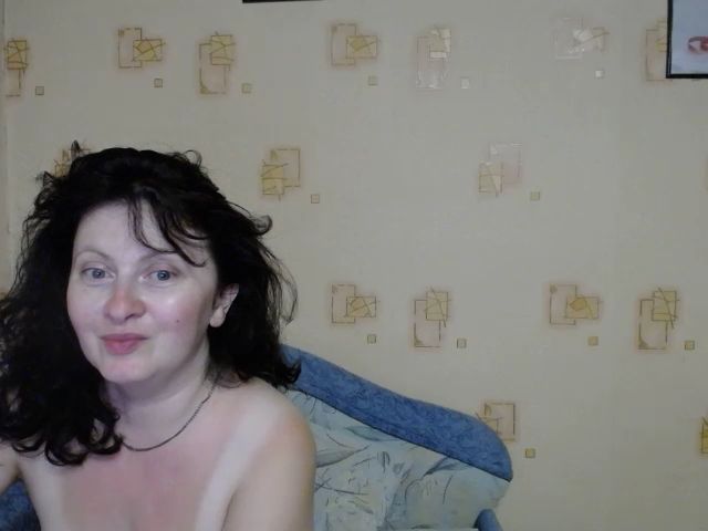 Live sex webcam photo for Alice2005 #252663436