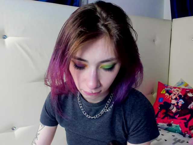 Live sex webcam photo for wien-lands #241165752