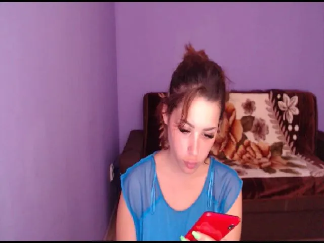 Live sex webcam photo for LoveJulliette #258178020