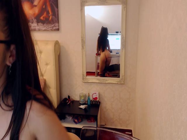 Live sex webcam photo for AlishaPacari #255473537