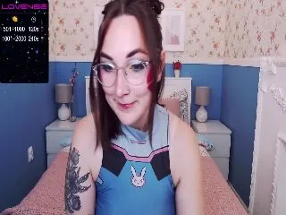 Live sex webcam photo for WinonaCooper #251780691