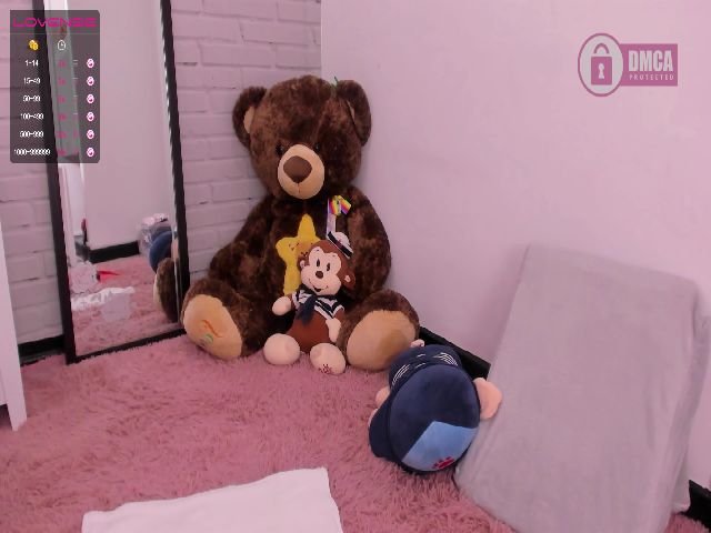 Live sex webcam photo for Anna_stars #254508979