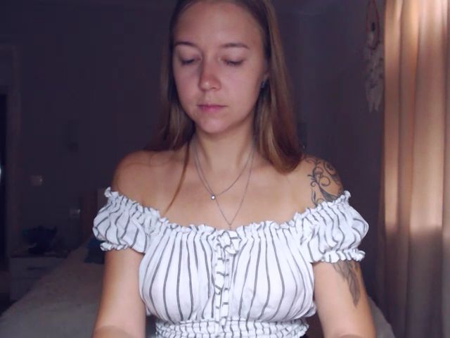 Live sex webcam photo for SylviaOneill #255615841