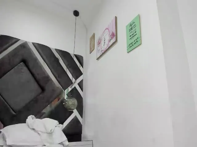 Live sex webcam photo for Violeta_aroca #287856421