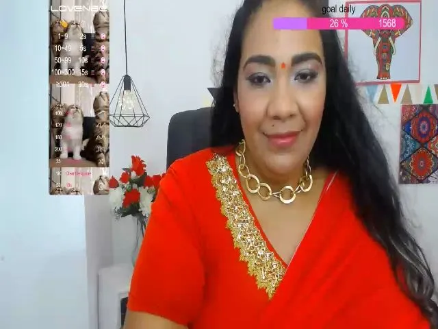 Live sex webcam photo for IndianMama #253153787