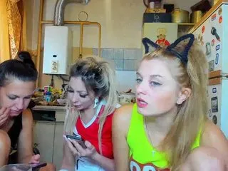 Live sex webcam photo for karolina1908 #240716594