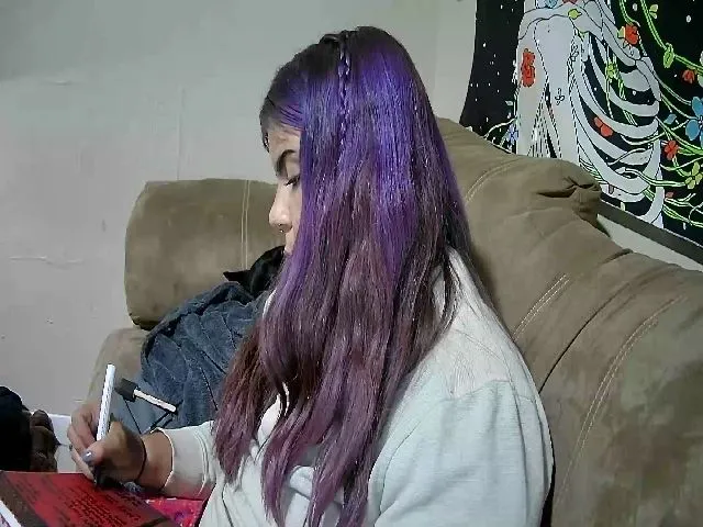 Live sex webcam photo for Lilmisspurp #255564483