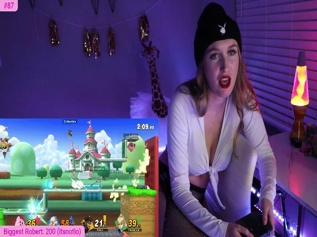 Live sex webcam photo for OliviaxFaye #261132594