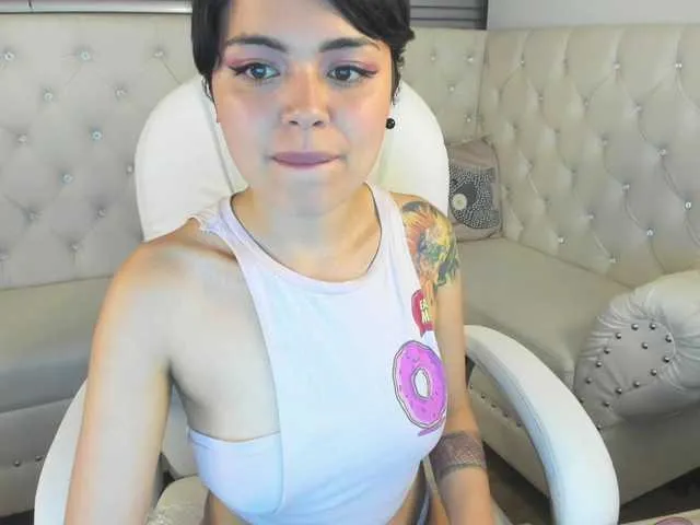 Live sex webcam photo for reiven-brown #241236552