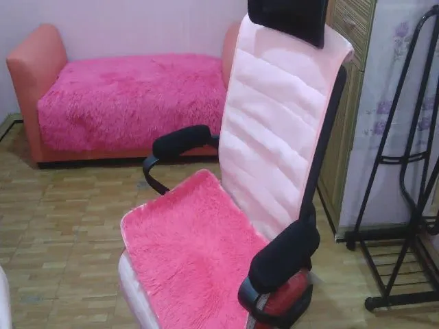 Live sex webcam photo for XxSexyM #259698912