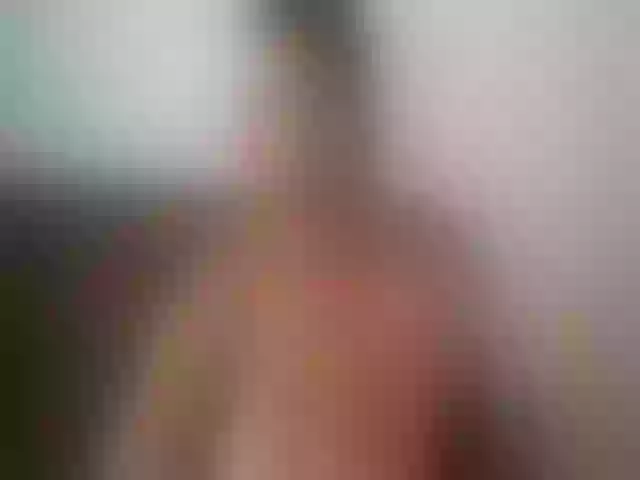 Live sex webcam photo for OnlyLou #260713149