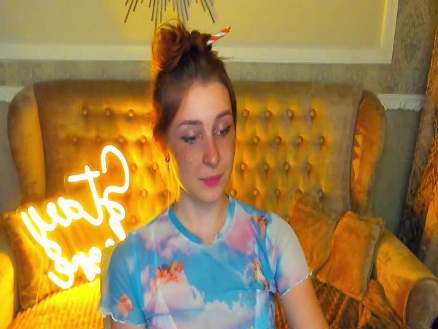 Live sex webcam photo for GingerrPup #260361237