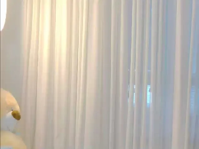 Live sex webcam photo for GirlPleasure #264941514