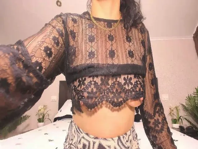 Live sex webcam photo for ErikaGold #255256055