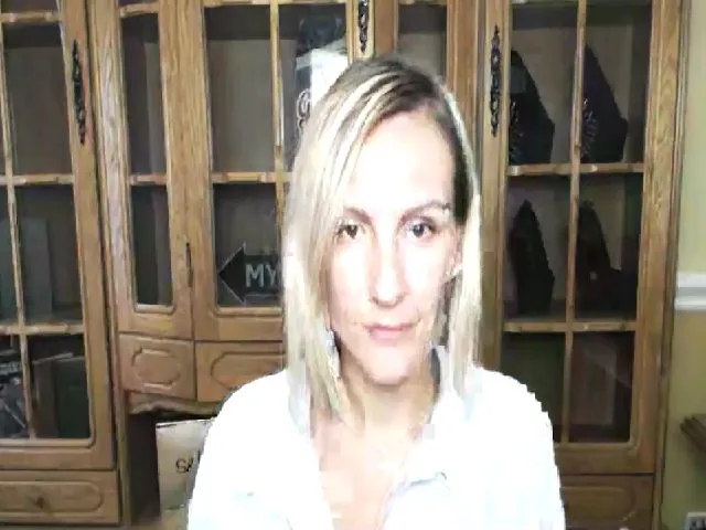 Live sex webcam photo for MiliEsiens #253047269