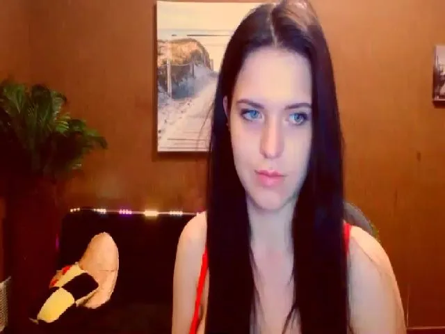 Live sex webcam photo for Antonia_W_ #260192437