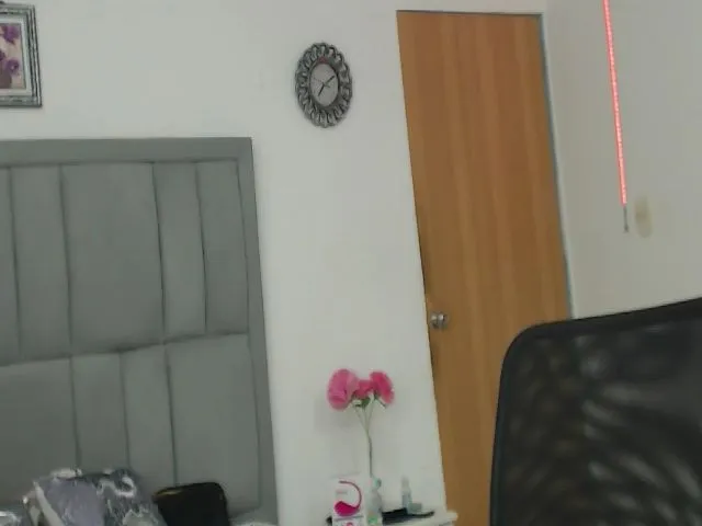 Live sex webcam photo for Juli_mature #254609813
