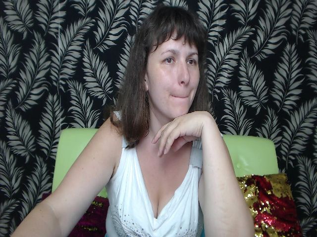 Live sex webcam photo for AliceInks #255314273