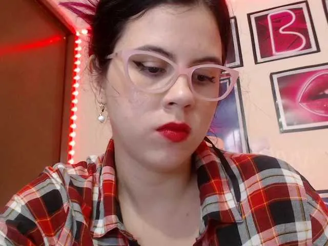 Live sex webcam photo for ShanellMoore #241678114