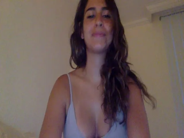 Live sex webcam photo for FreckledPoni #260998747