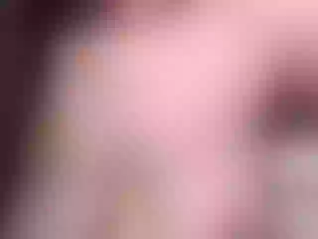 Live sex webcam photo for EllaClark #287991491