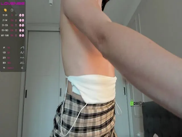 Live sex webcam photo for Maripsis #264789264