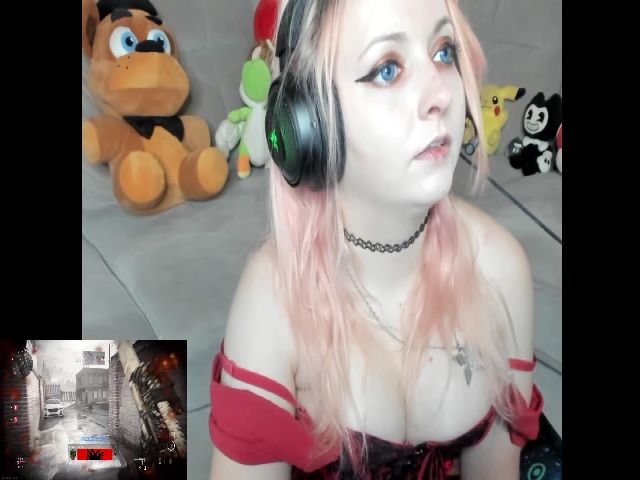 Live sex webcam photo for PrincessBluu #256043890