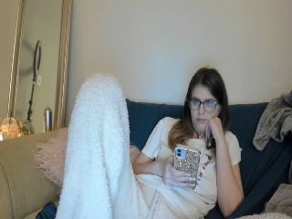 Live sex webcam photo for Meganholly00 #251769933