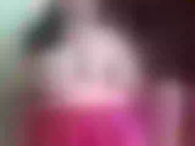 Live sex webcam photo for XTvoiPersikX #253700653