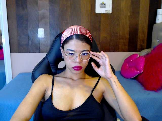 Live sex webcam photo for meavexox #241207344