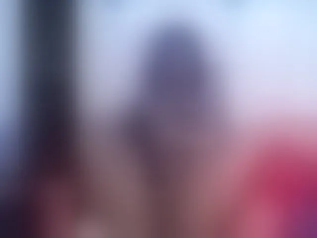 Live sex webcam photo for Charlotteskin #258742172