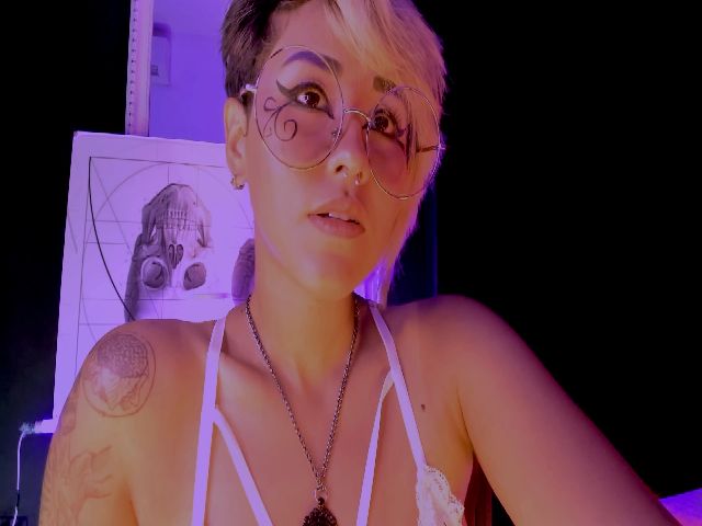 Live sex webcam photo for AbraxxysHotel #254646933