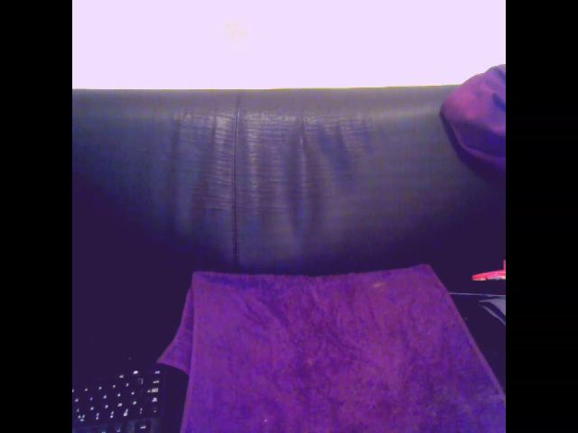 Live sex webcam photo for Sexygeny #255052085