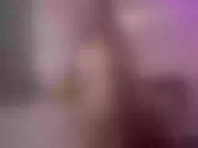 Live sex webcam photo for Lunahot48 #260012575