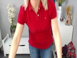 Live sex webcam photo for YummyLOR #251858113