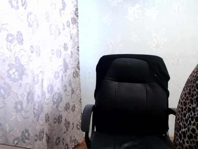 Live sex webcam photo for Lapochka2 #241116289