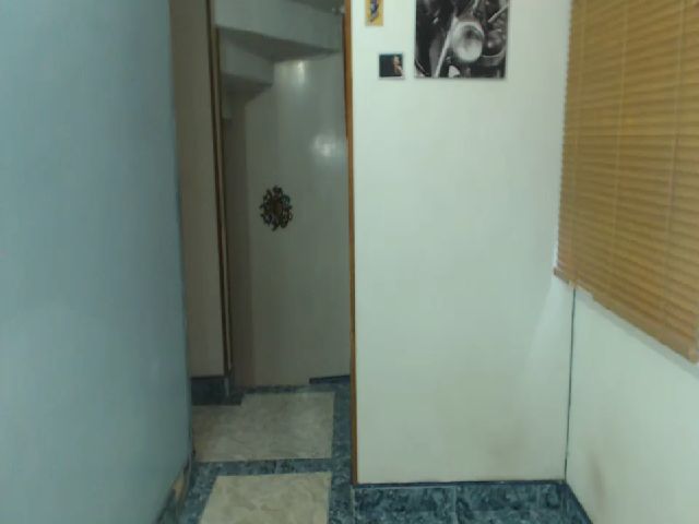 Live sex webcam photo for Violetasweett #253461129