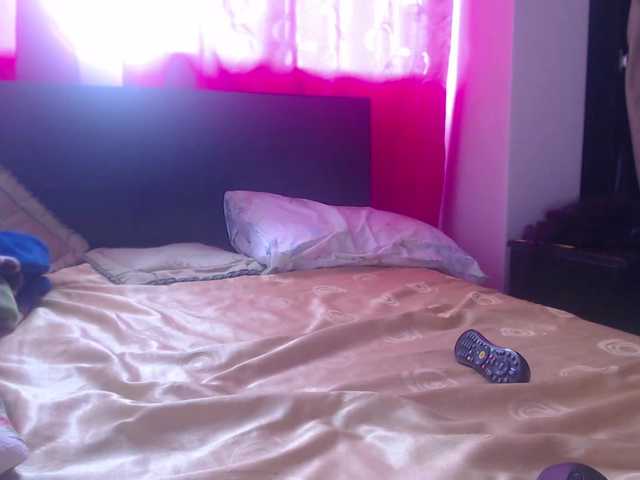 Live sex webcam photo for Daizy-cooper #243142062