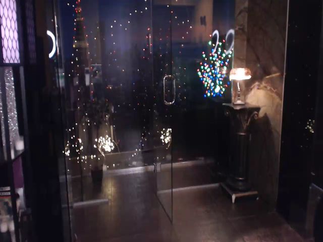 Live sex webcam photo for sunn_o #258085062