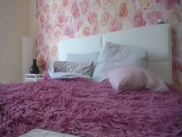 Live sex webcam photo for Megancity #260456401