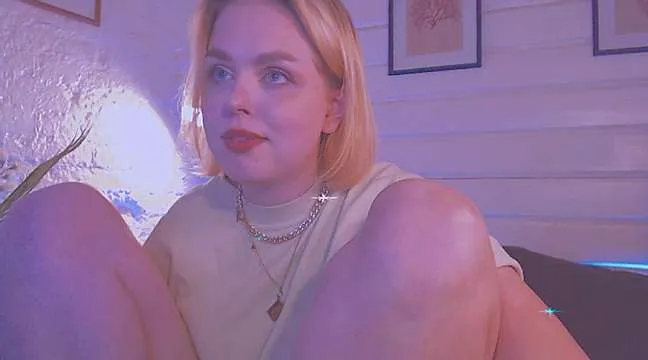 Live sex webcam photo for ValeryWood #244890421