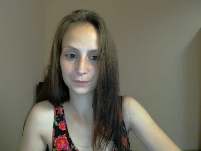 Live sex webcam photo for CuddliesNikki #252887602