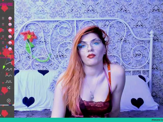 Live sex webcam photo for AkashaQueen #241042417